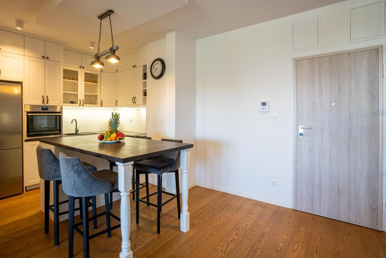 Morska Vila 6 Luxury Apartment Znjan Split Bagian luar foto